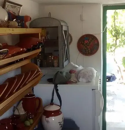 Tatil Evi Milos Triovasálos
